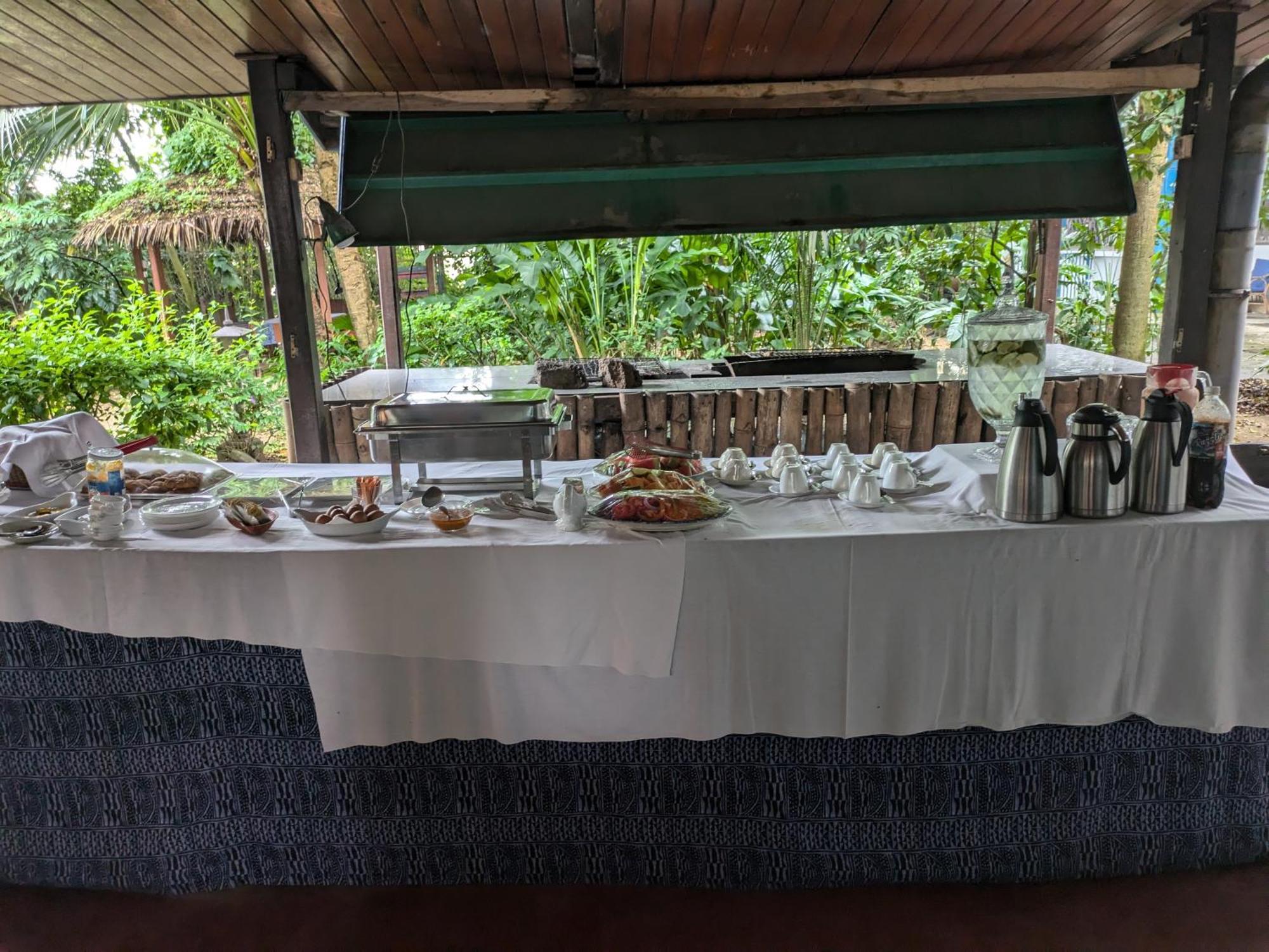 Foyer Du Marin Hotel Douala Luaran gambar